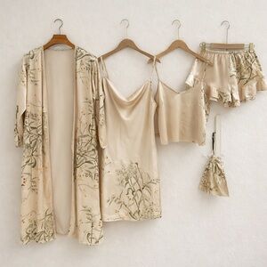 Elegant Cream Floral Sleepwear Set